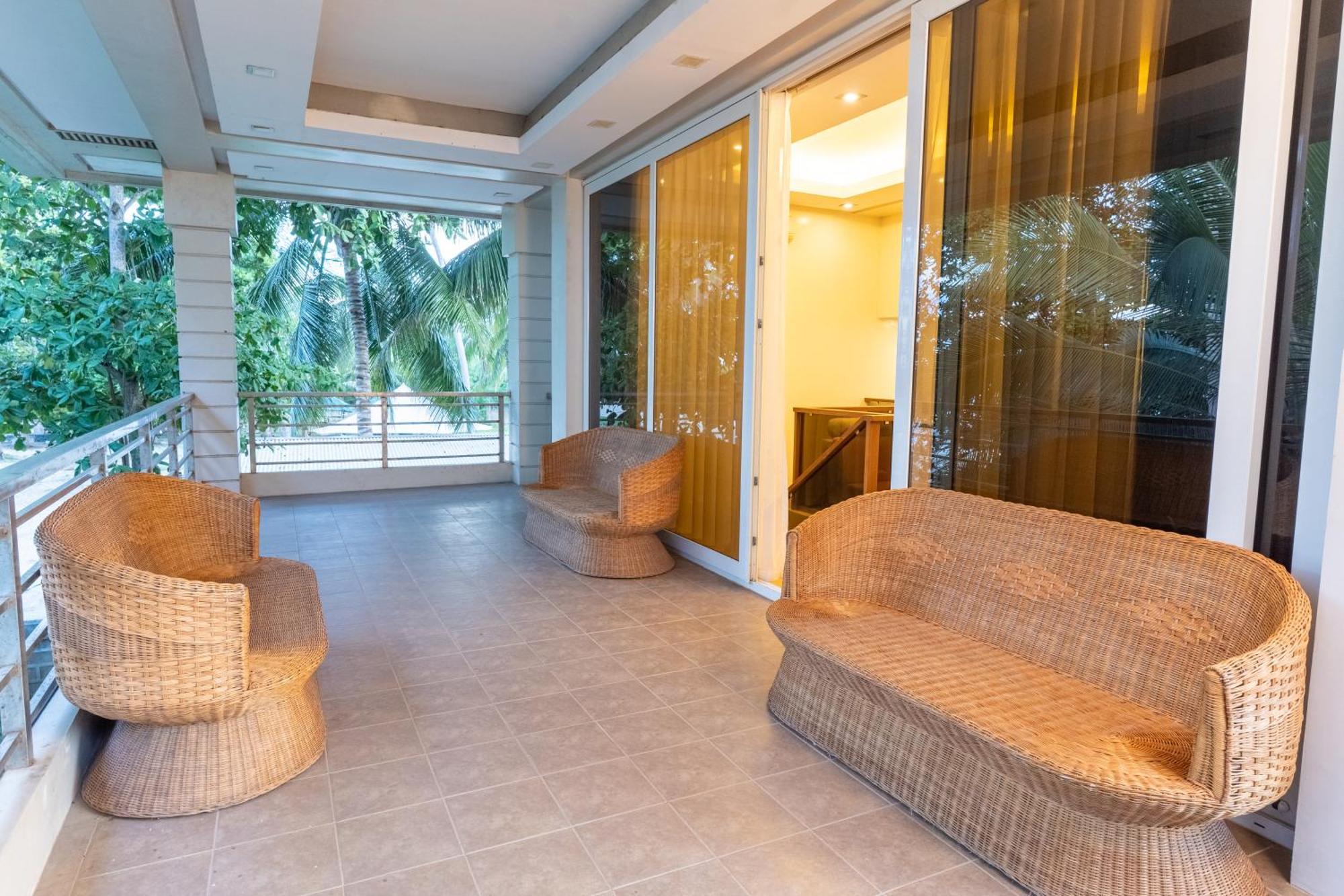 Costa Palawan Resort Puerto Princesa Dış mekan fotoğraf