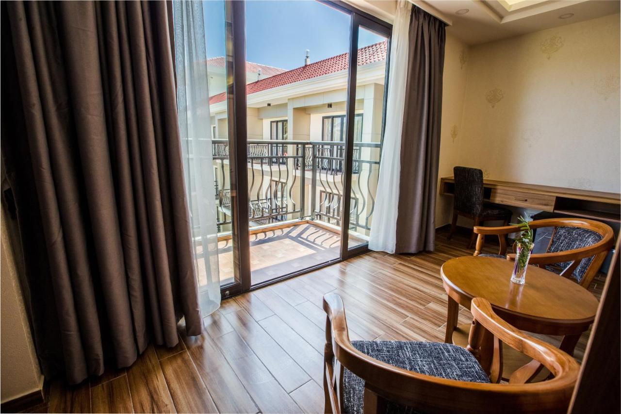 Costa Palawan Resort Puerto Princesa Dış mekan fotoğraf